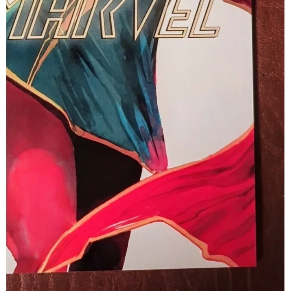 Ms.‎ Marvel #31 Variant Edition Bubblegum Cover Marvel Comics LGY #50 (2018) NM